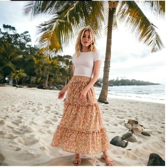 Femme tiered drawstring maxi skirt multicolor floral medium